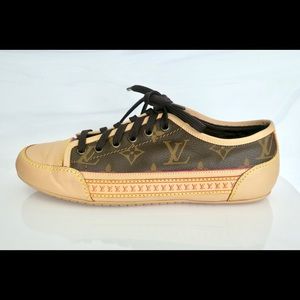 Louis Vuitton Capucine Sneakers